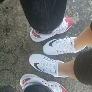 Meet your Posher, Todd